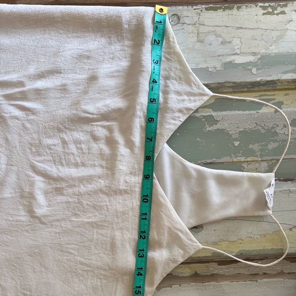 Club Monaco White Silk V Neck Camisole - Picture 4 of 9